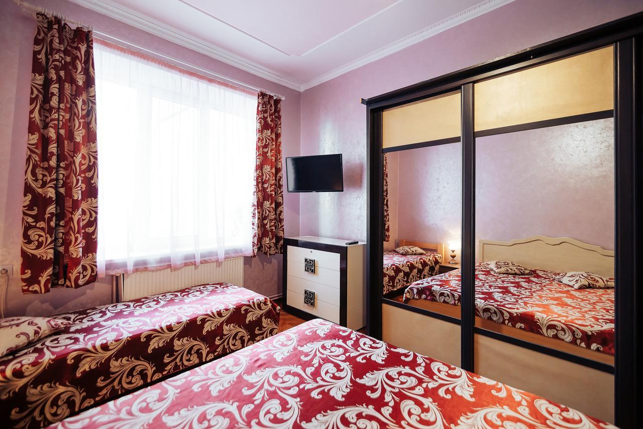איוונו-פרנקיבסק Centreville Apartments מראה חיצוני תמונה